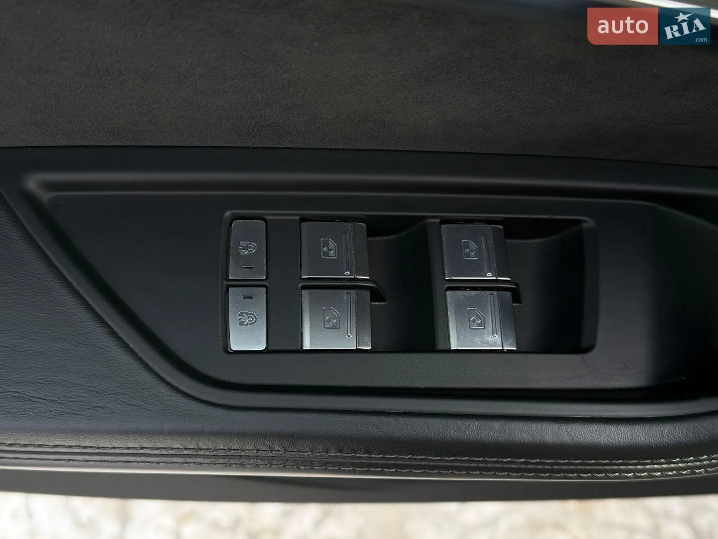 2020 Audi e-tron - мініатюра 38
