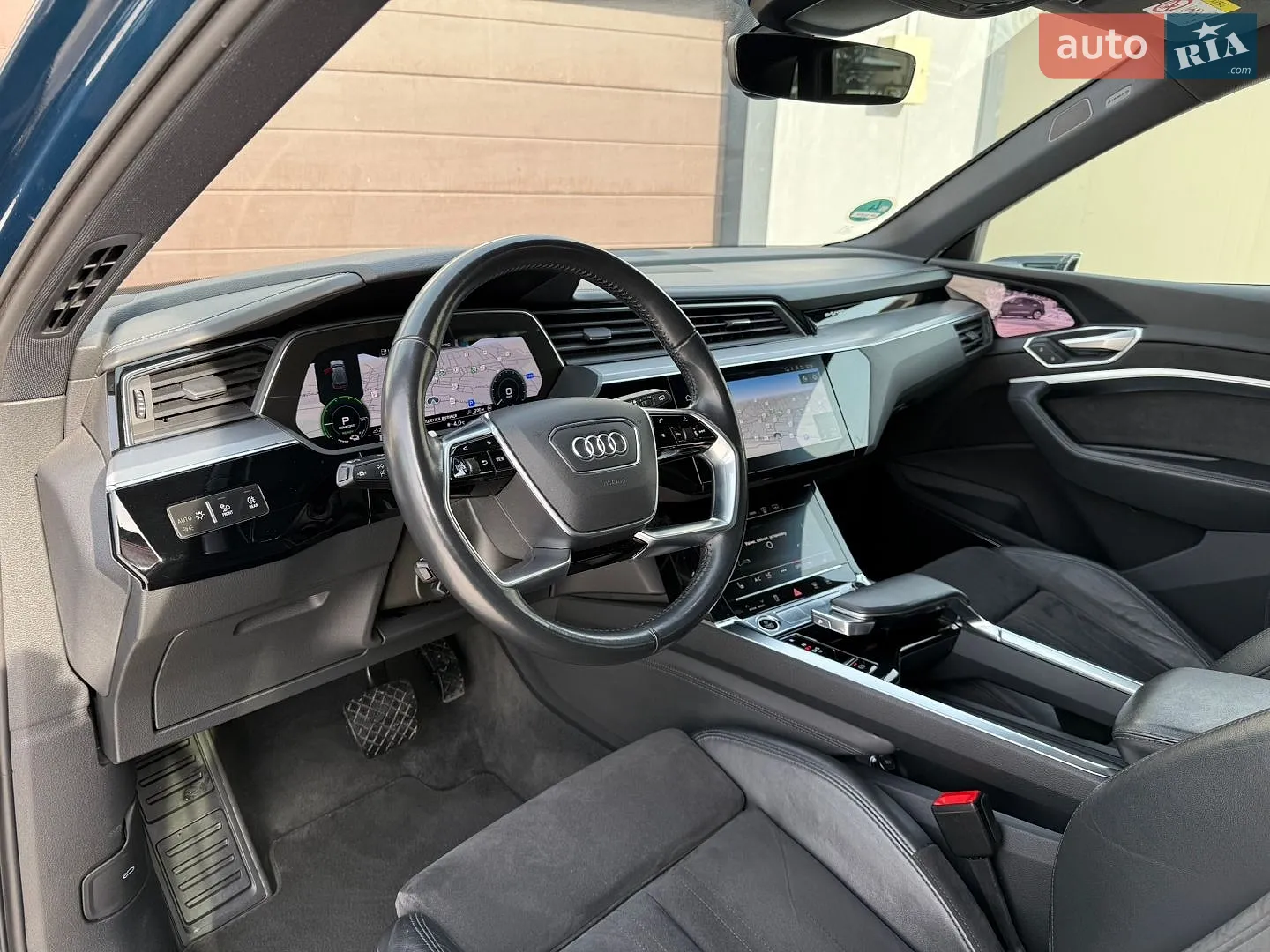 2020 Audi e-tron - мініатюра 41