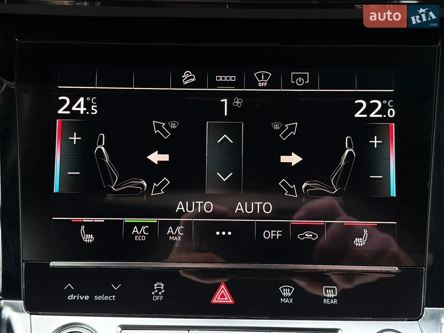 2020 Audi e-tron - мініатюра 99