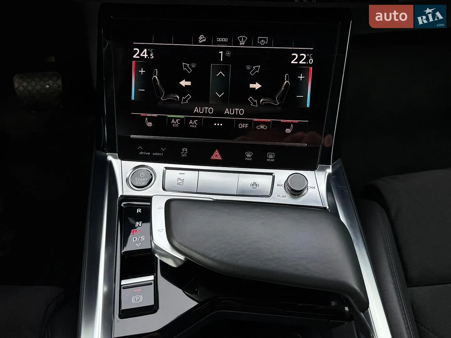 2020 Audi e-tron - мініатюра 98