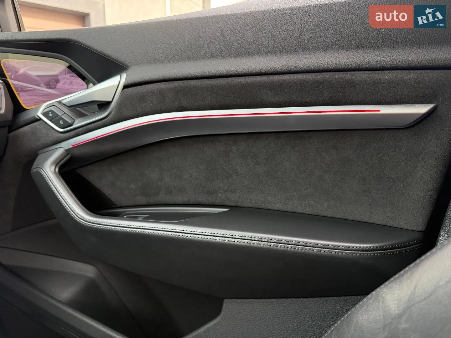 2020 Audi e-tron - мініатюра 115