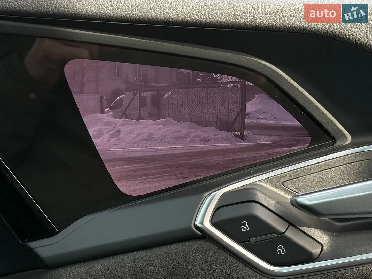 2020 Audi e-tron - мініатюра 116