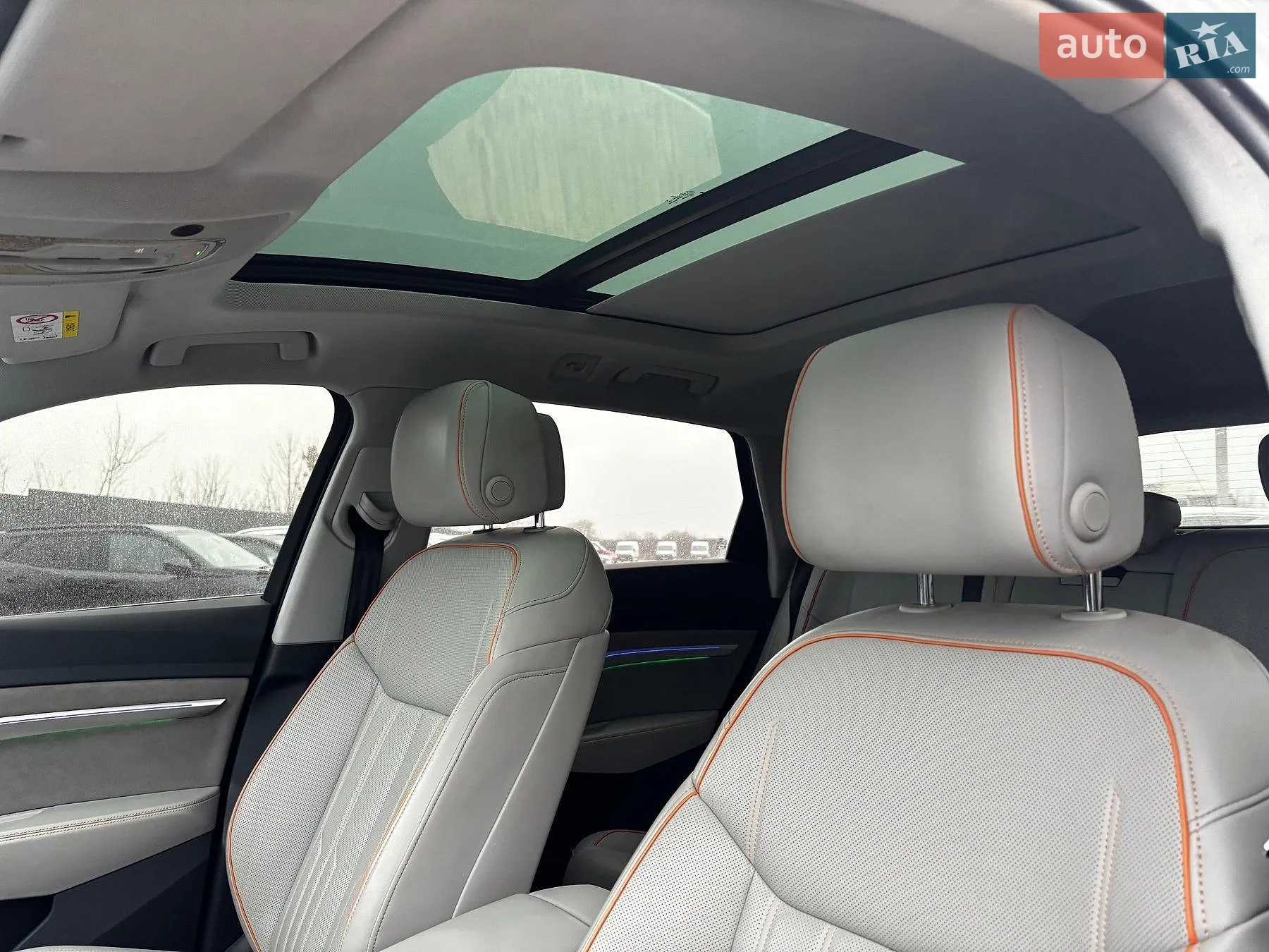 2021 Audi e-tron - мініатюра 32