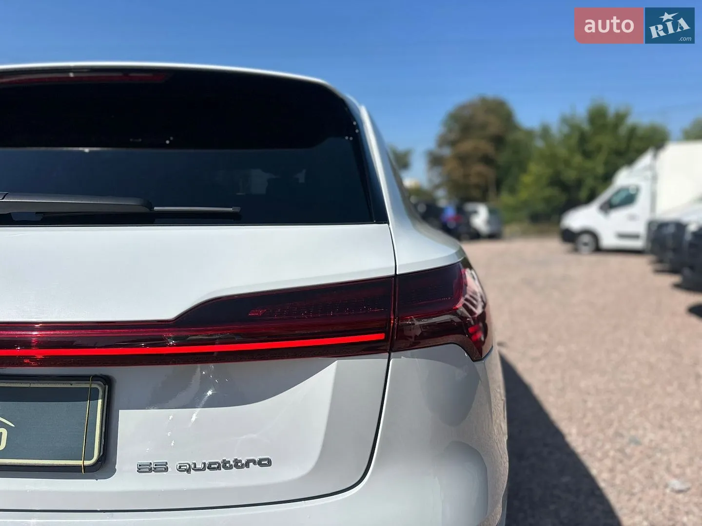 2019 Audi e-tron - мініатюра 14