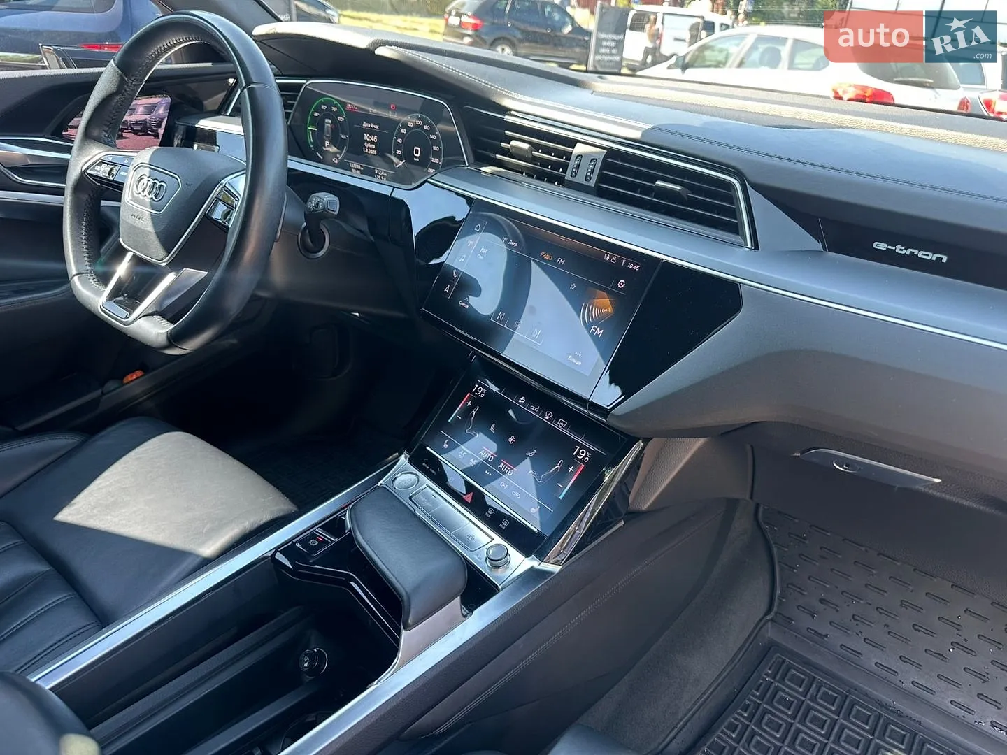 2019 Audi e-tron - мініатюра 41