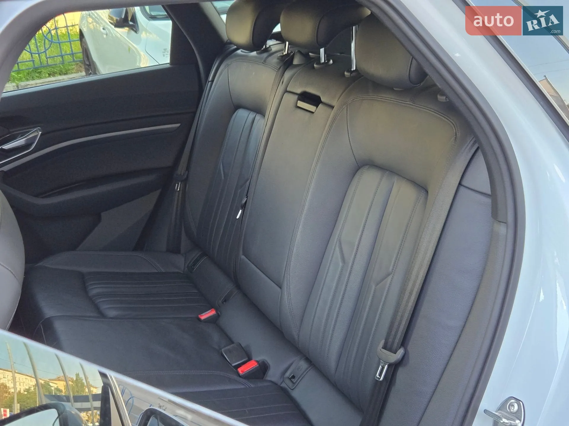 2021 Audi e-tron - мініатюра 19