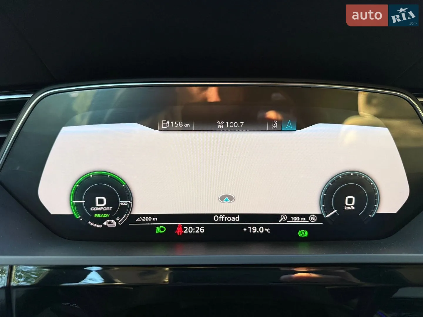 2020 Audi e-tron - мініатюра 103