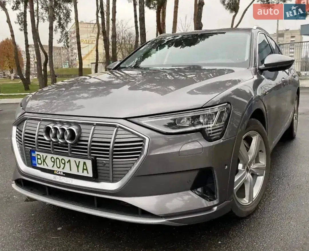 2019 Audi e-tron - мініатюра 25