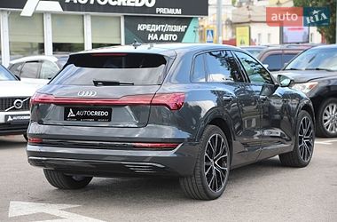 Позашляховик / Кросовер Audi e-tron 2019 в Харкові