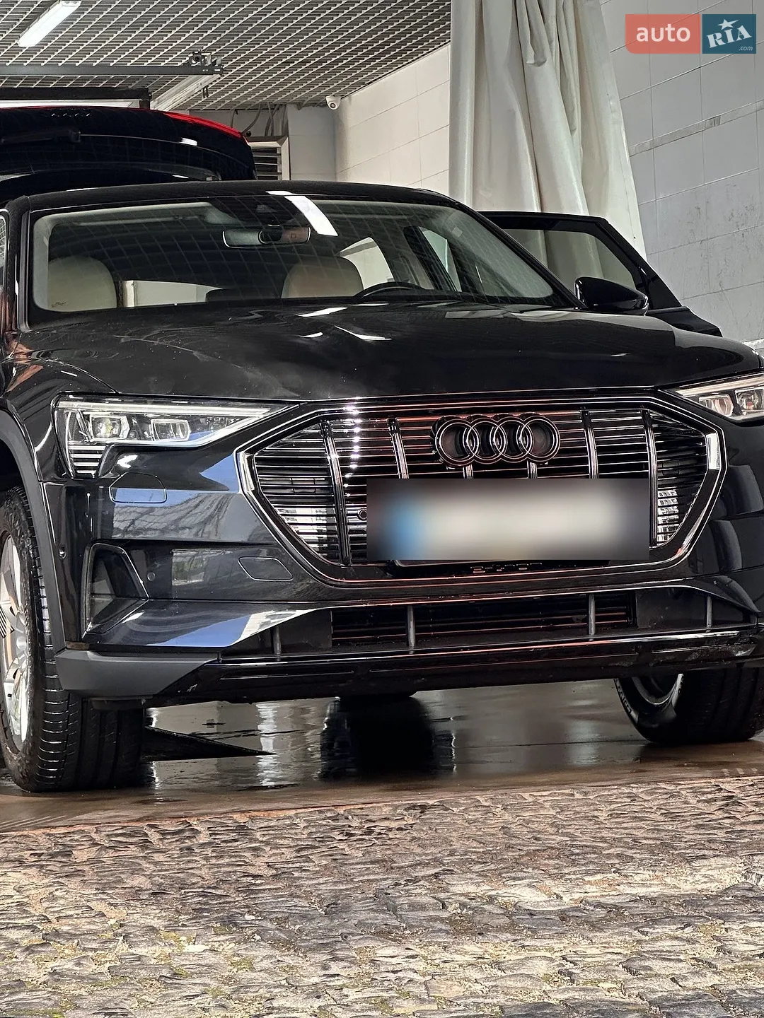 2019 Audi e-tron - фото 1