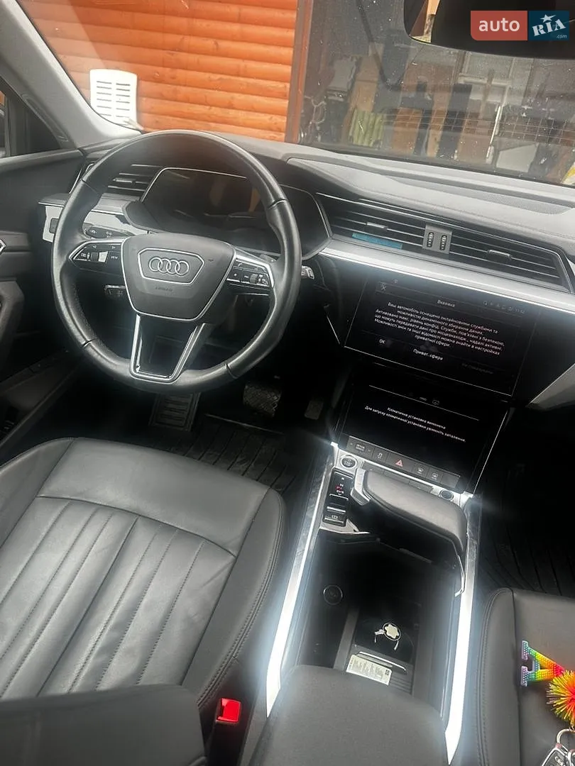 2021 Audi e-tron - мініатюра 7