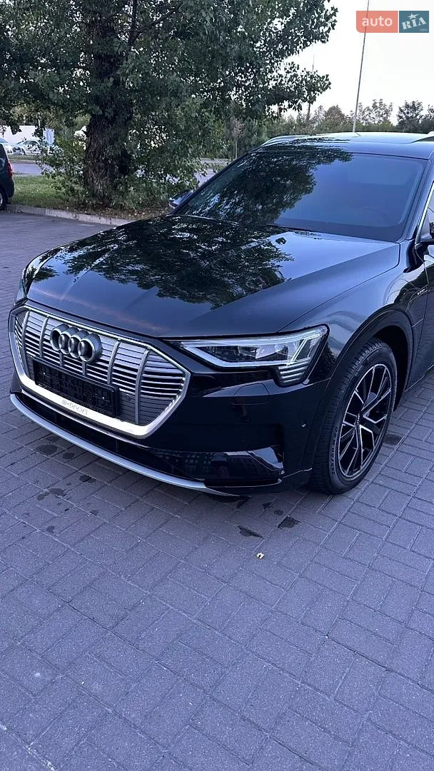 2019 Audi e-tron - мініатюра 4