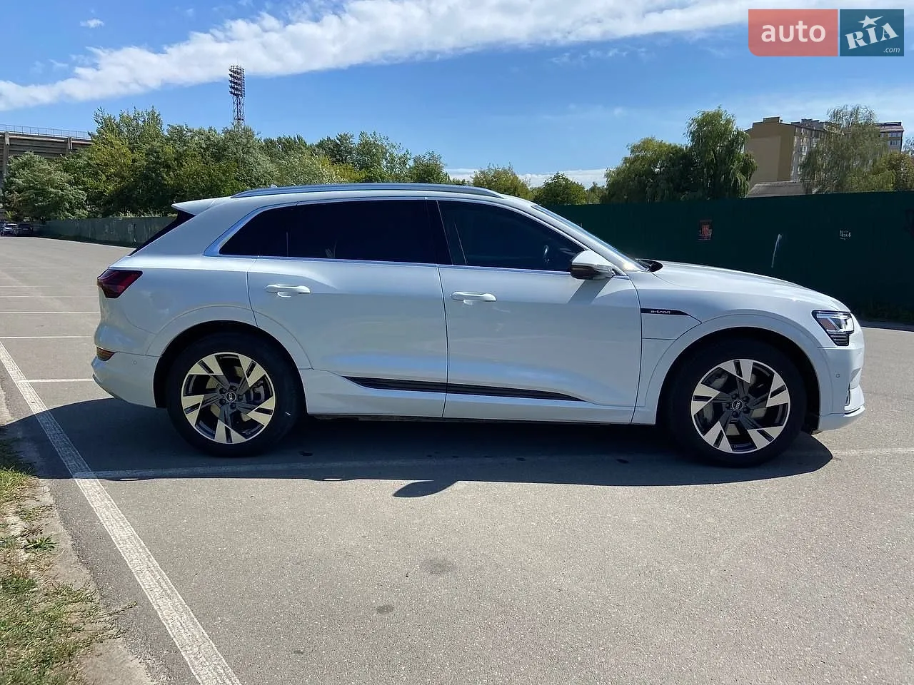 2023 Audi e-tron - мініатюра 12