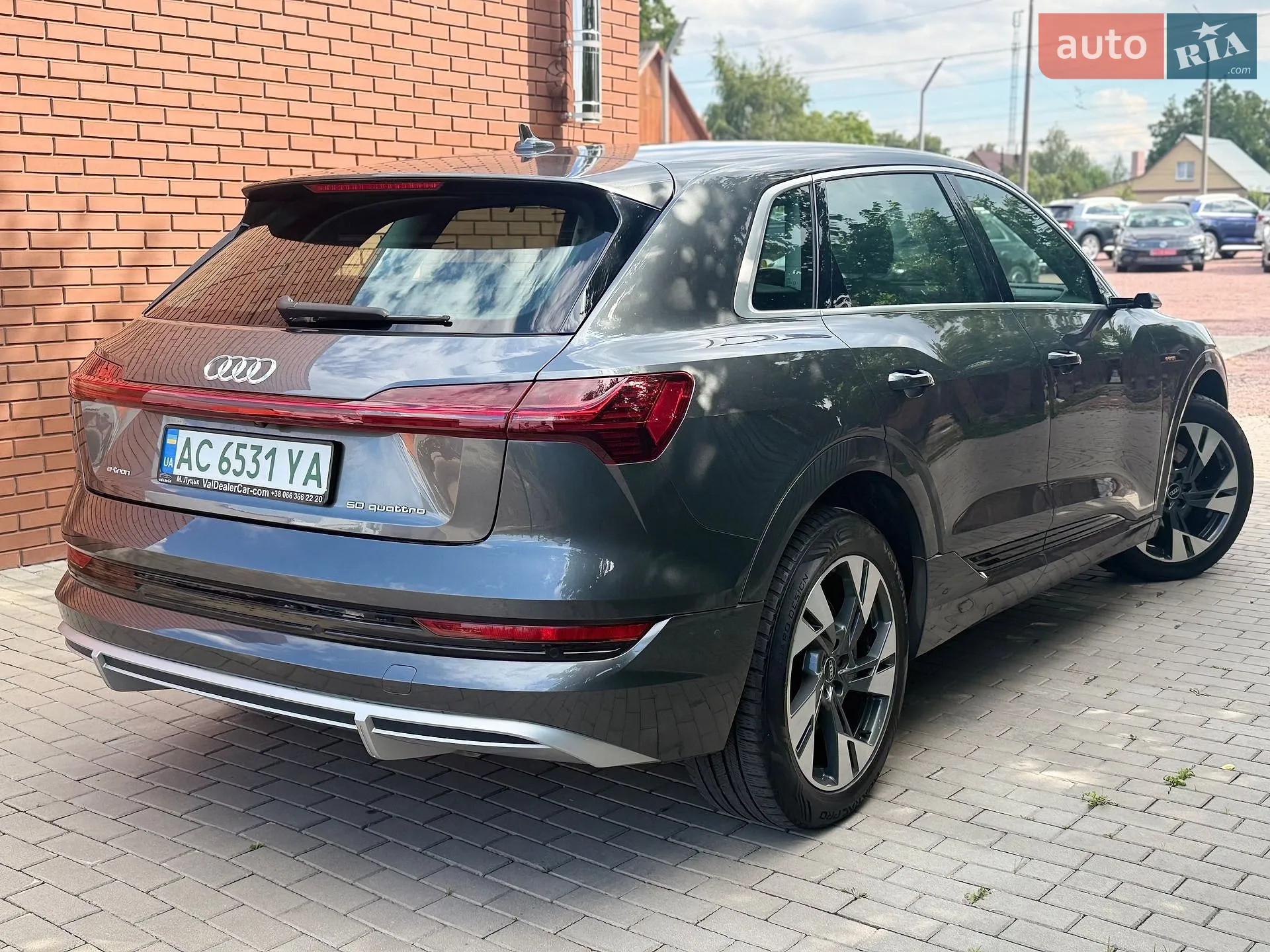 2021 Audi e-tron - мініатюра 9