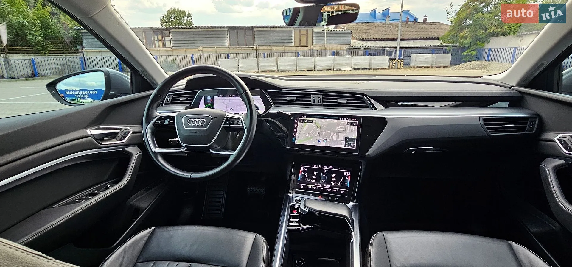 2020 Audi e-tron - мініатюра 89