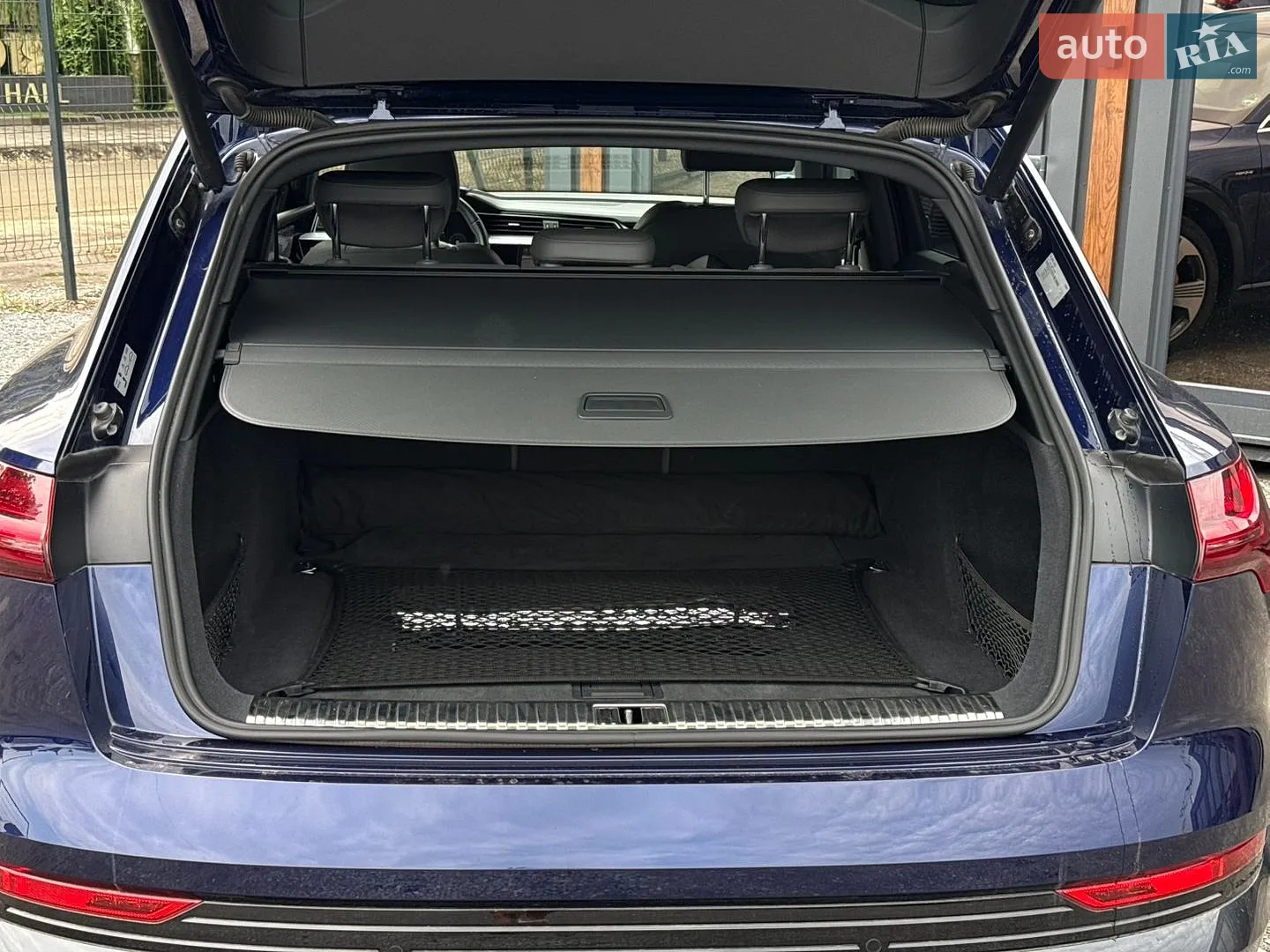 2020 Audi e-tron - мініатюра 40