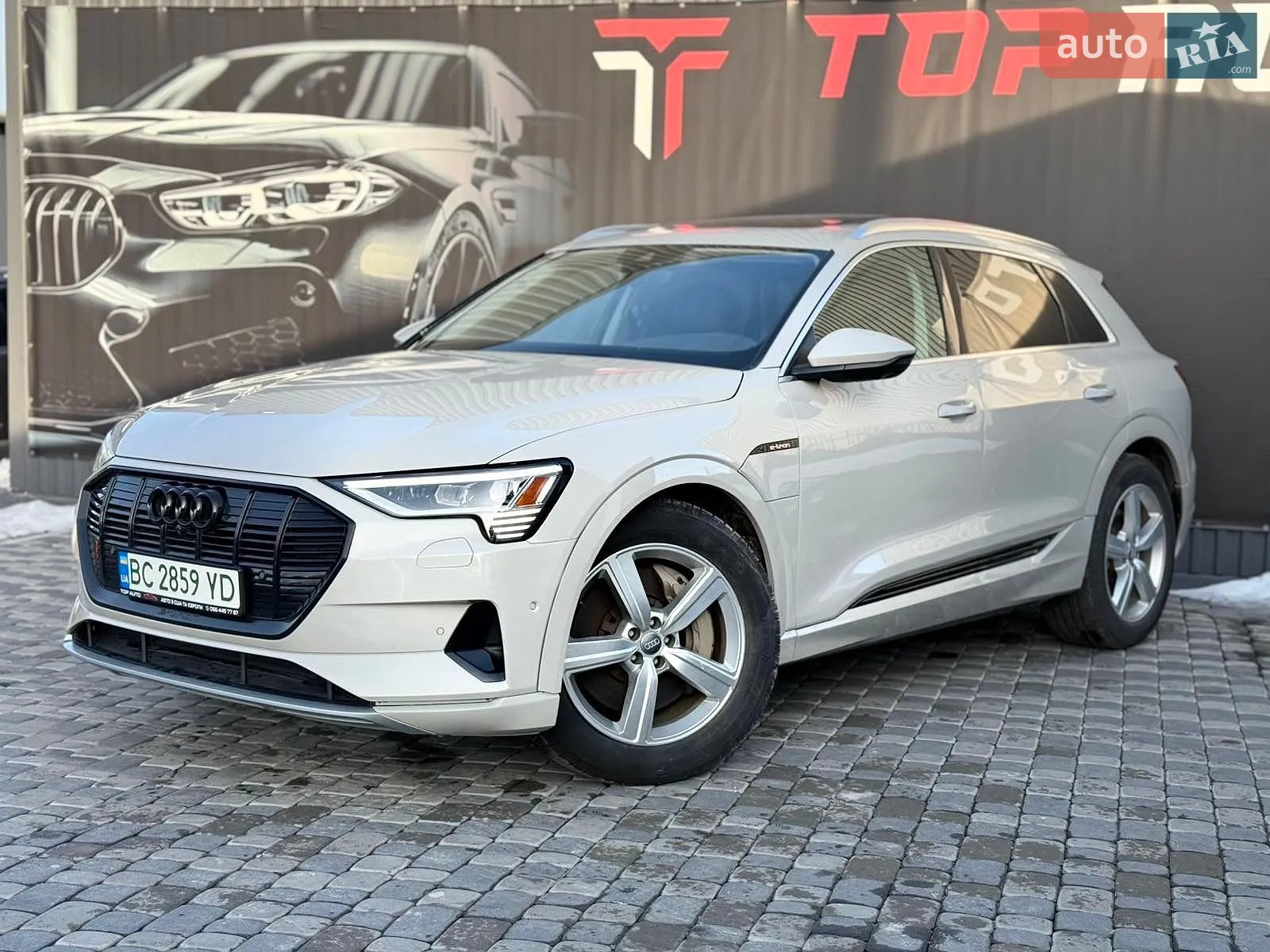 2019 Audi e-tron - мініатюра 8