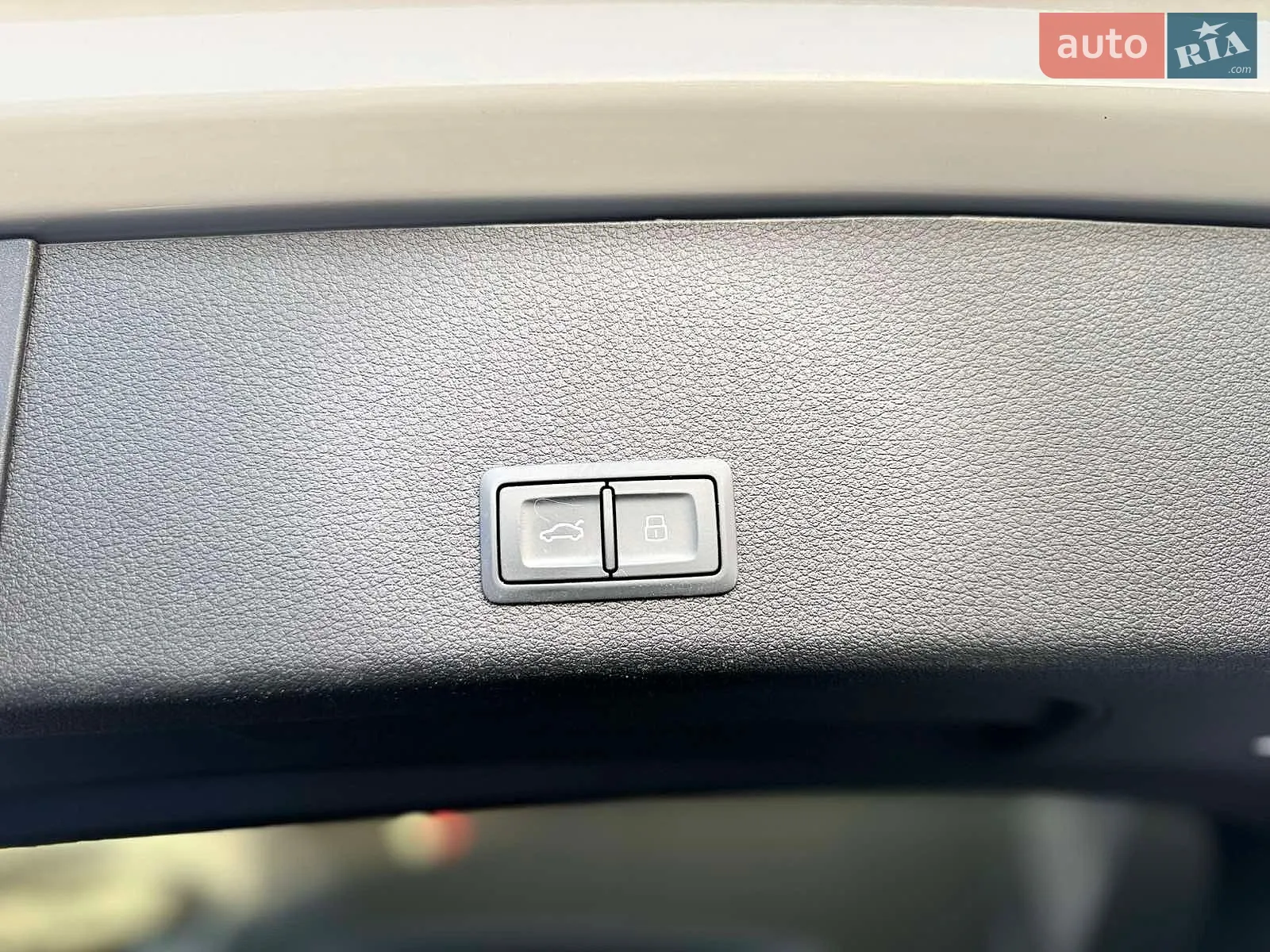 2019 Audi e-tron - мініатюра 51