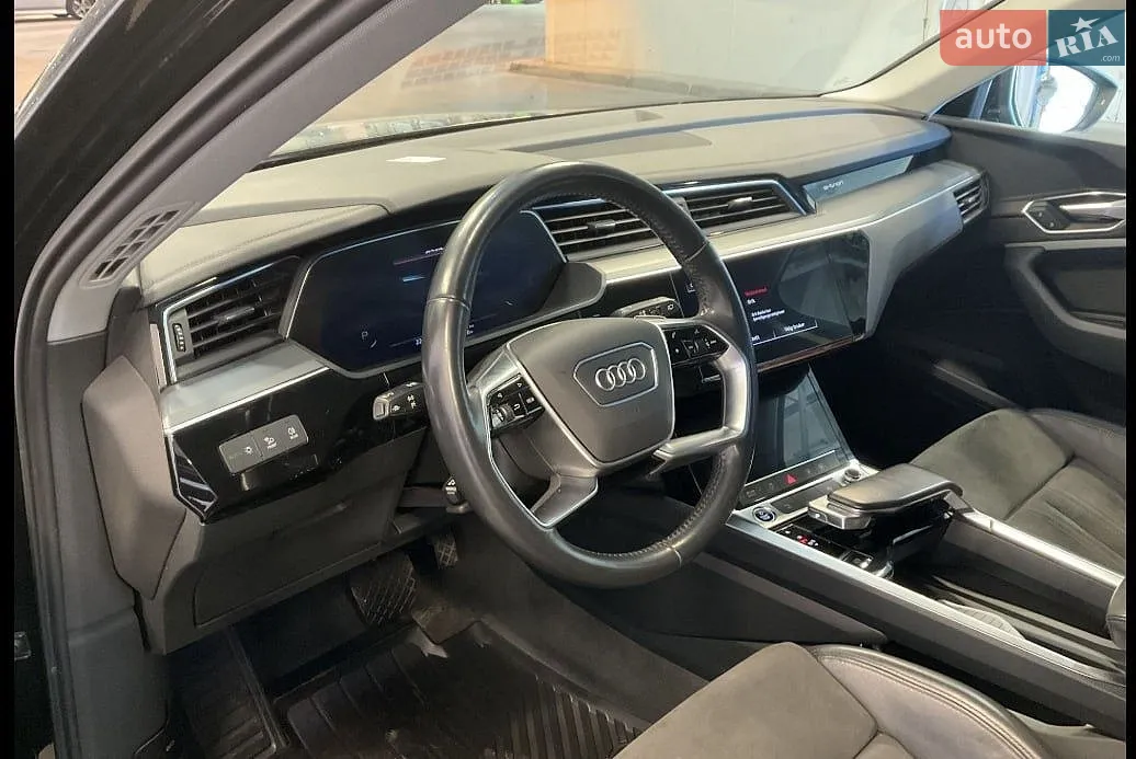 2021 Audi e-tron - мініатюра 30