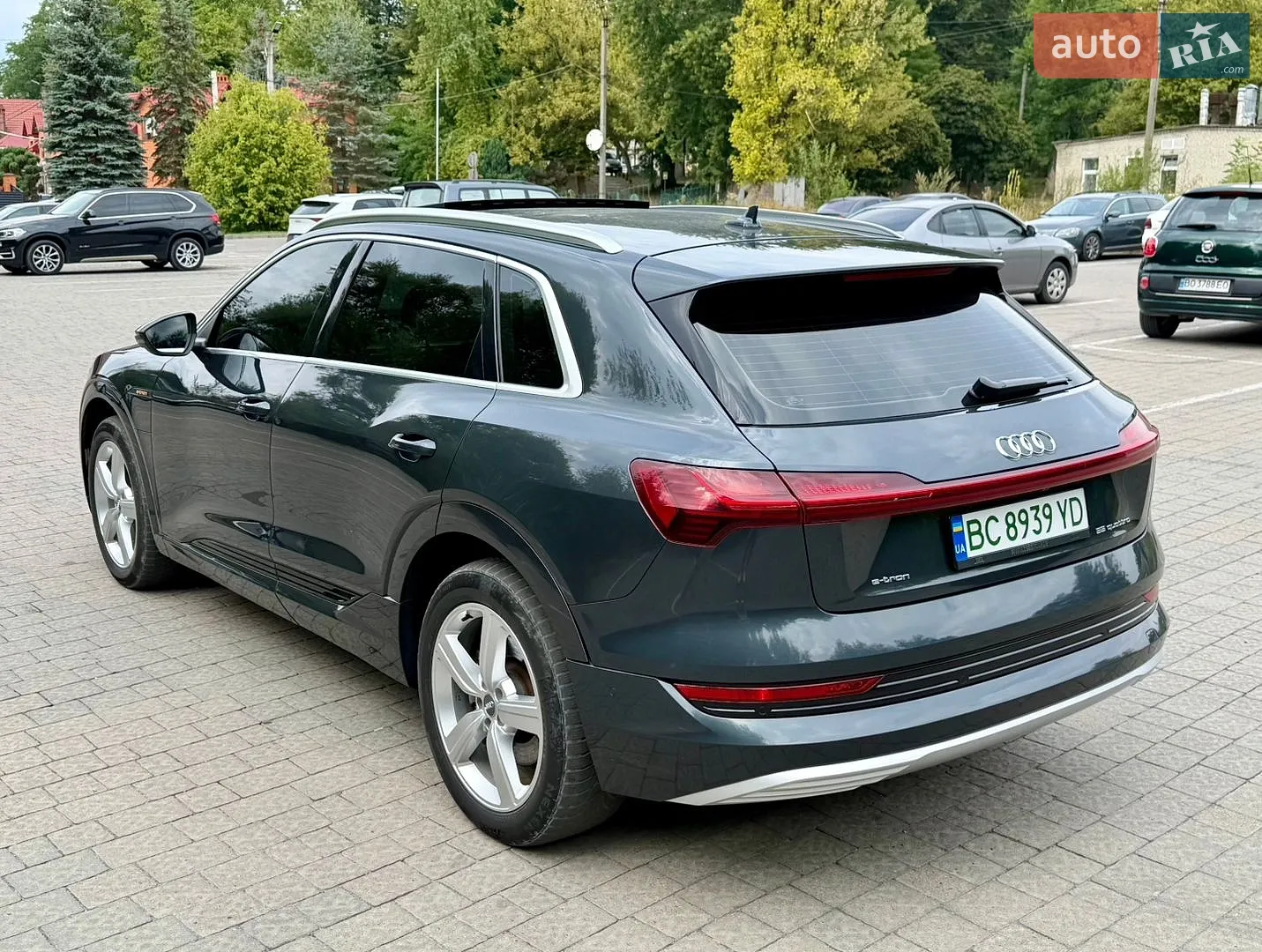 2020 Audi e-tron - мініатюра 14