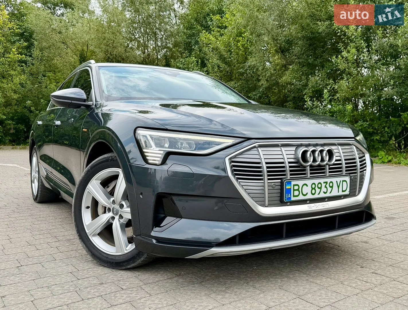 2020 Audi e-tron - мініатюра 28