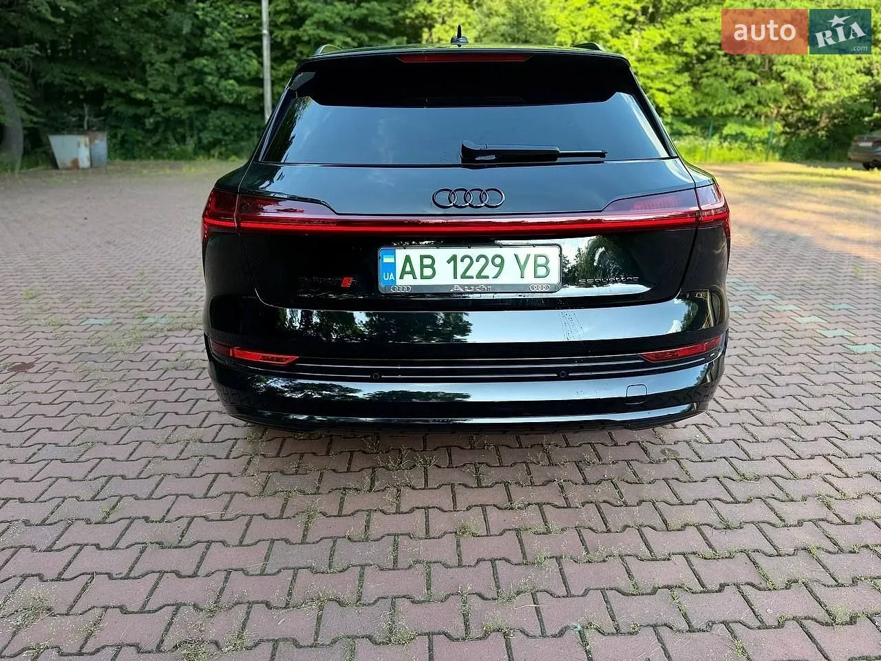2018 Audi e-tron - мініатюра 10