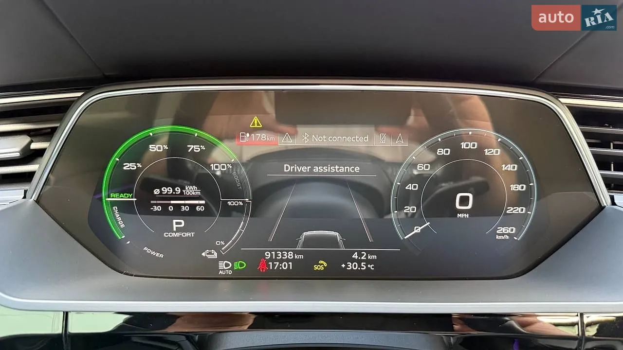 2019 Audi e-tron - мініатюра 26