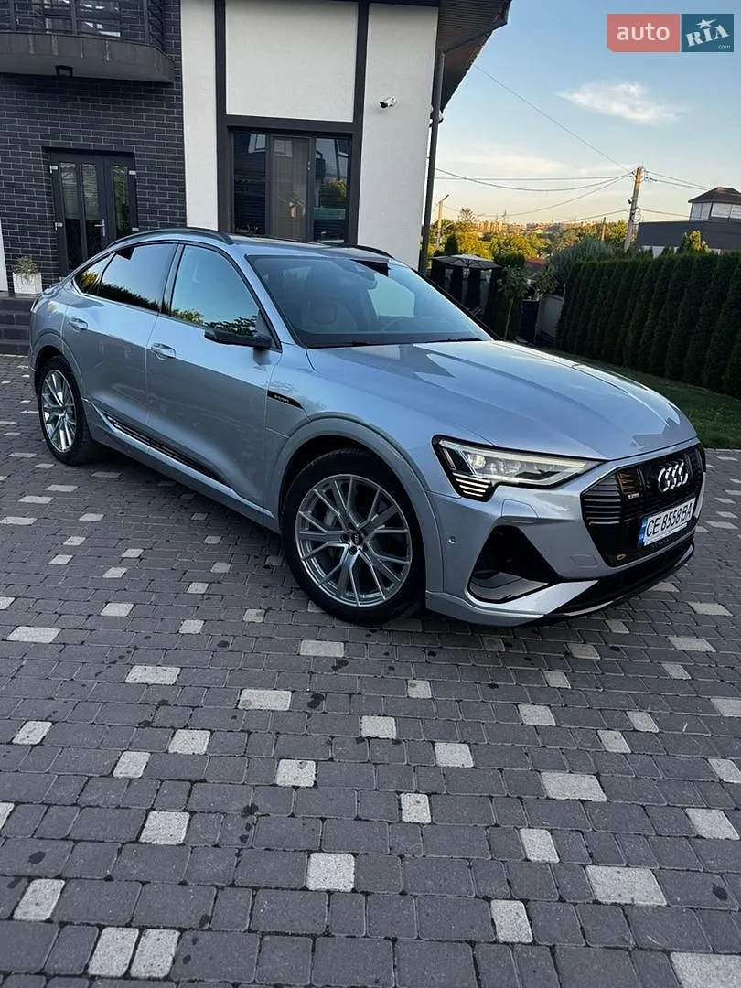2020 Audi e-tron - мініатюра 2