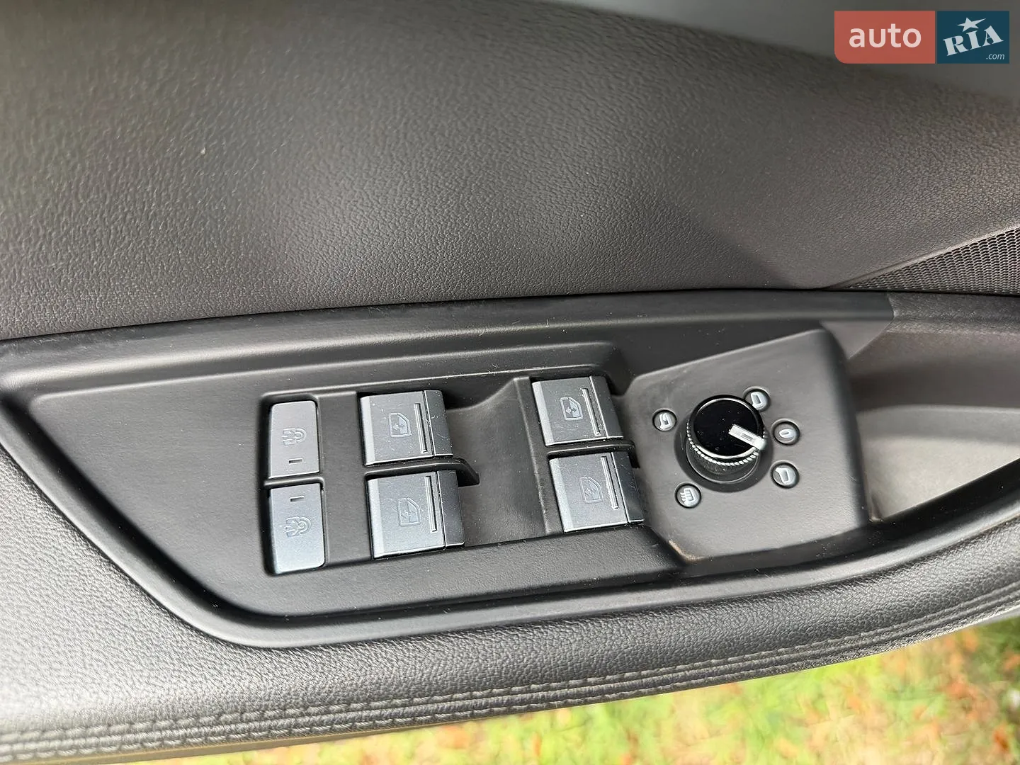 2019 Audi e-tron - мініатюра 30
