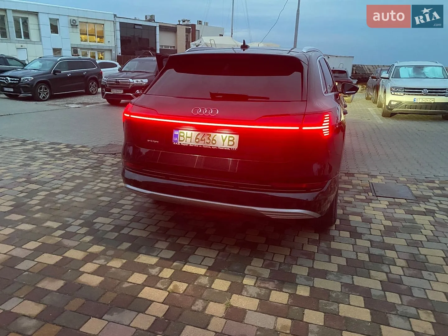2019 Audi e-tron - мініатюра 14