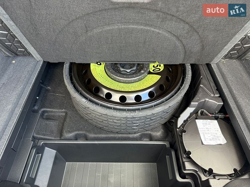 Внедорожник / Кроссовер Audi e-tron 2019 в Ровно