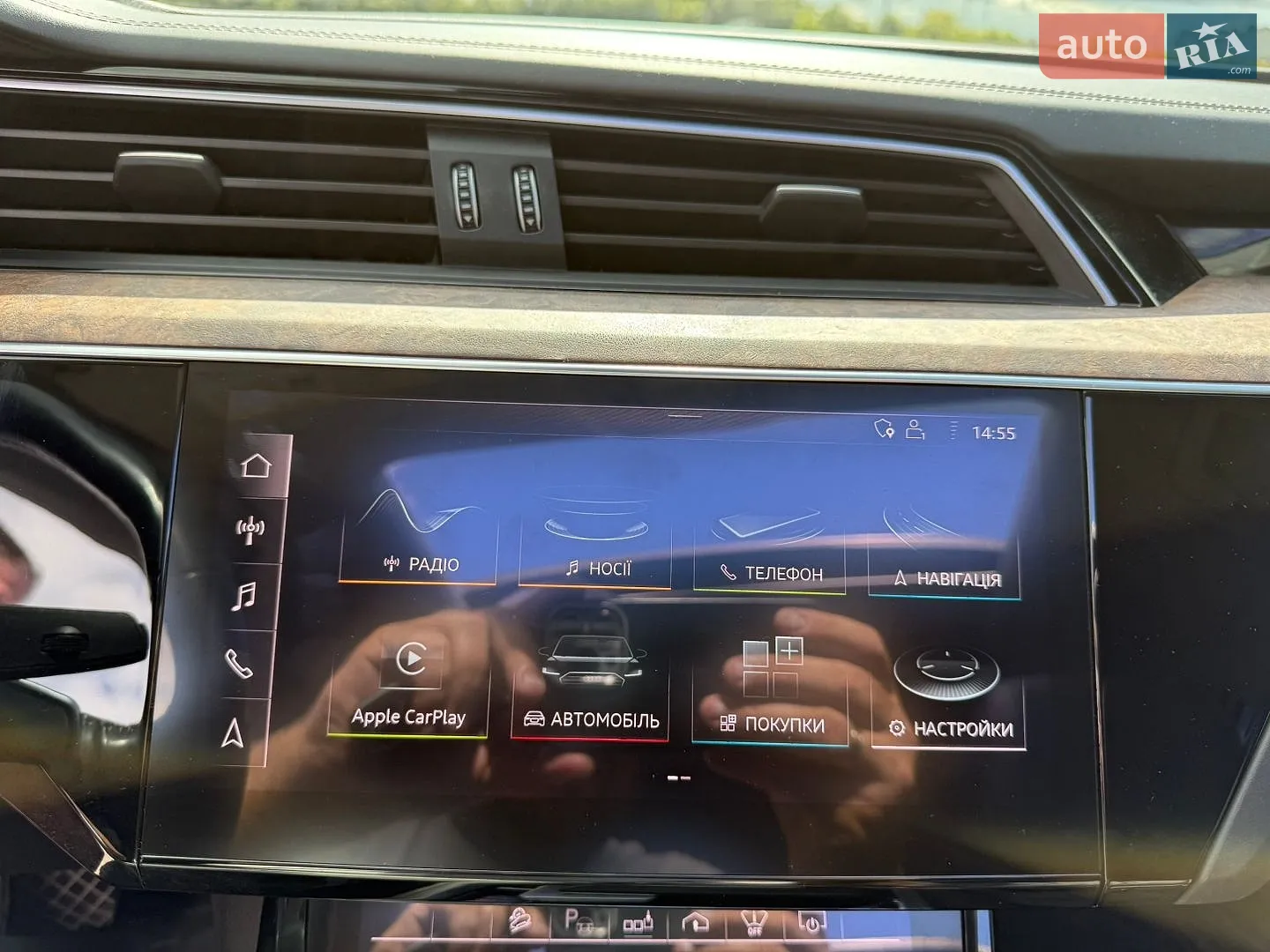2019 Audi e-tron - мініатюра 43