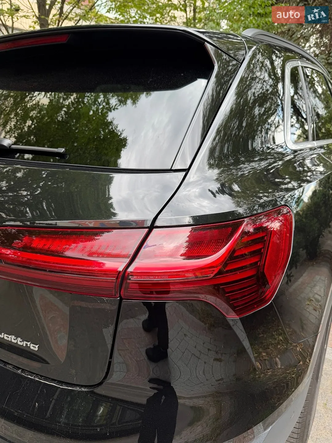 2020 Audi e-tron - мініатюра 29