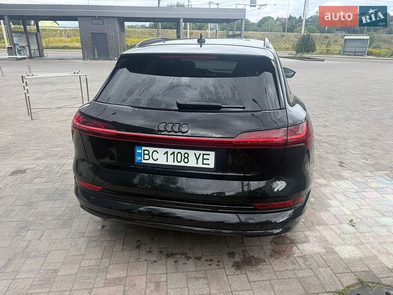 Внедорожник / Кроссовер Audi e-tron 2019 в Львове