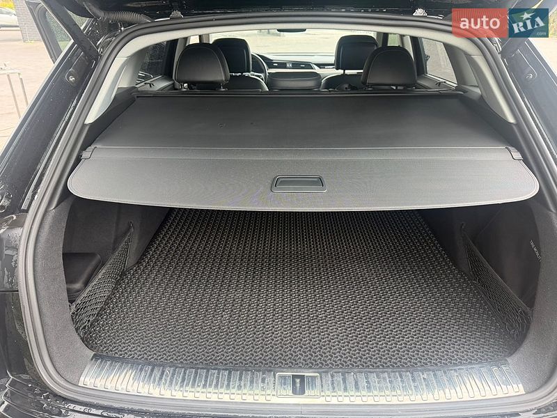 Внедорожник / Кроссовер Audi e-tron 2019 в Львове