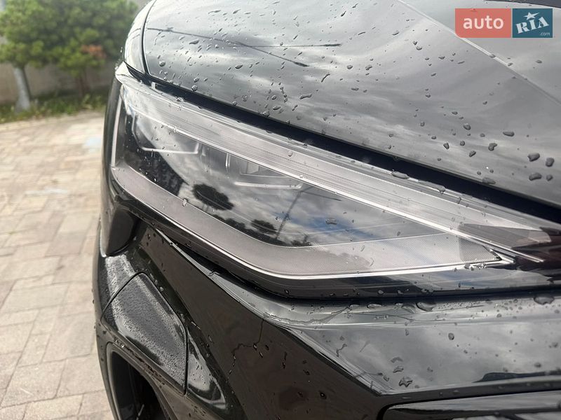Внедорожник / Кроссовер Audi e-tron 2019 в Львове