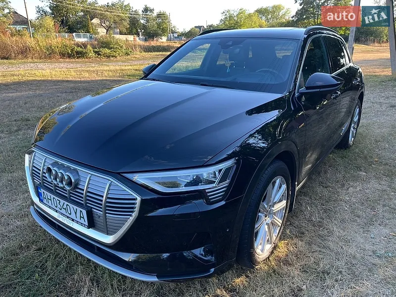 Audi e-tron 2022