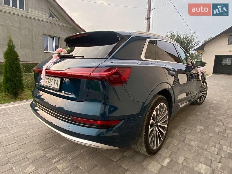 Позашляховик / Кросовер Audi e-tron 2020 в Коломиї