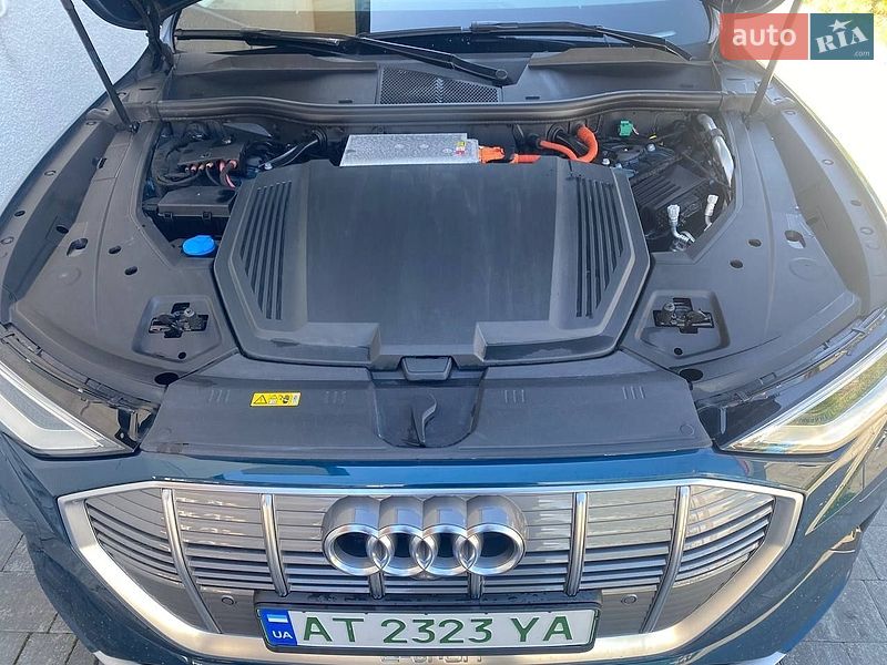 Позашляховик / Кросовер Audi e-tron 2020 в Коломиї