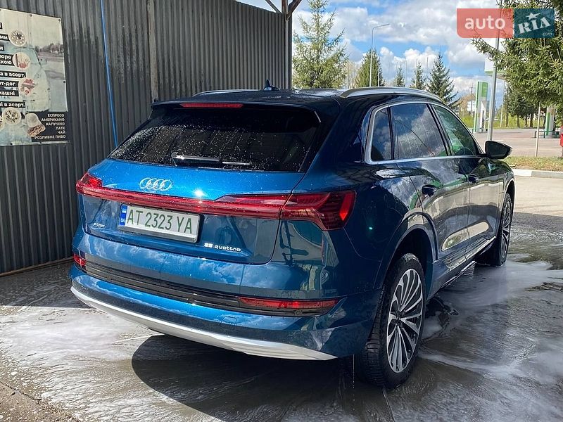 Позашляховик / Кросовер Audi e-tron 2020 в Коломиї