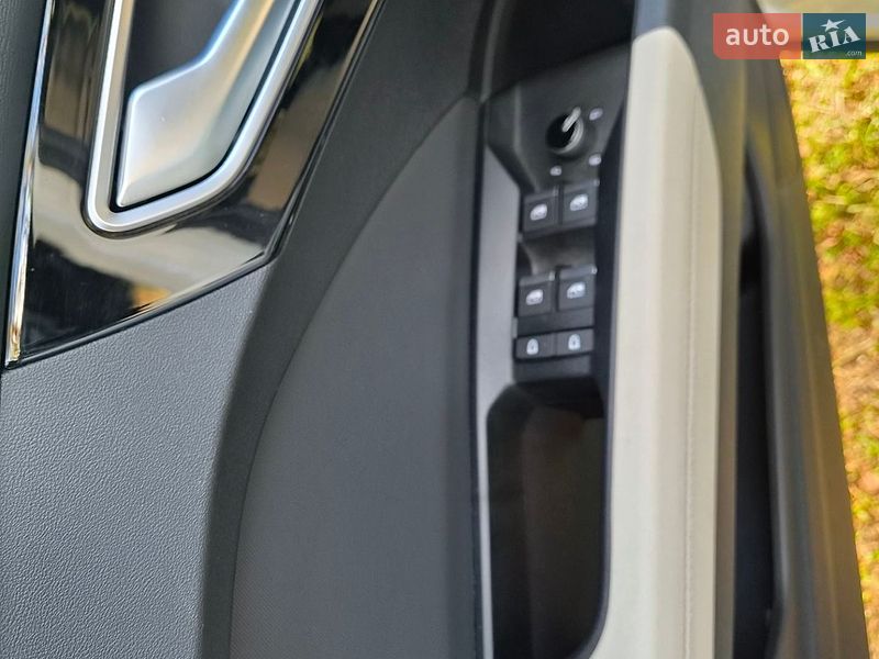 Позашляховик / Кросовер Audi e-tron 2023 в Сумах фото 14 Позашляховик / Кросовер Audi e-tron 2023 в Сумах