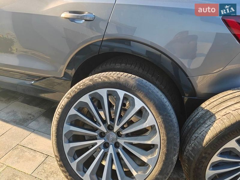 Позашляховик / Кросовер Audi e-tron 2019 в Хмельницькому