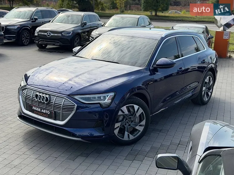 Audi e-tron 2022