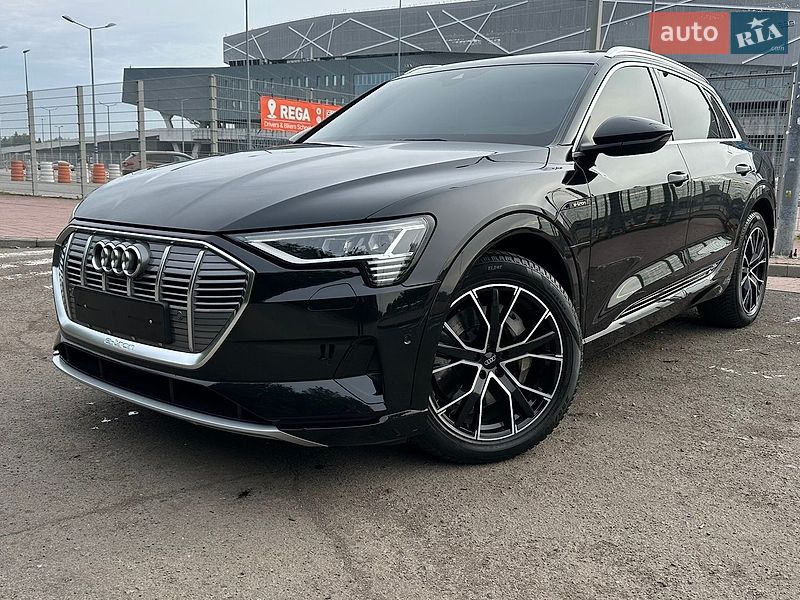 Позашляховик / Кросовер Audi e-tron 2019 в Львові фото 2 Позашляховик / Кросовер Audi e-tron 2019 в Львові