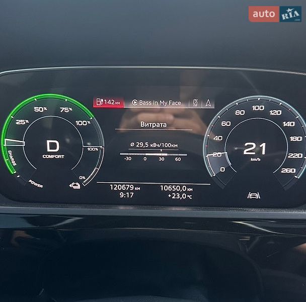 Позашляховик / Кросовер Audi e-tron 2019 в Львові фото 35 Позашляховик / Кросовер Audi e-tron 2019 в Львові