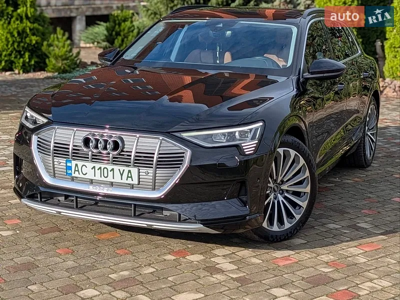 Audi e-tron