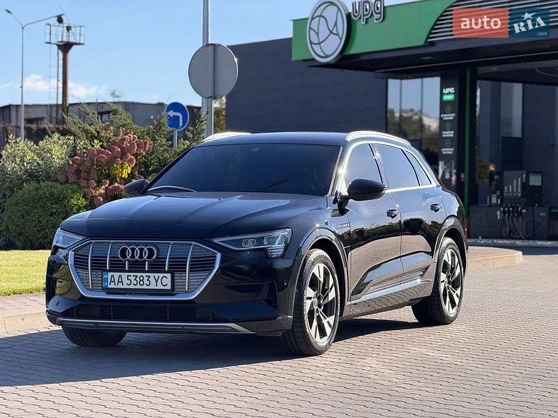 Audi e-tron 2021