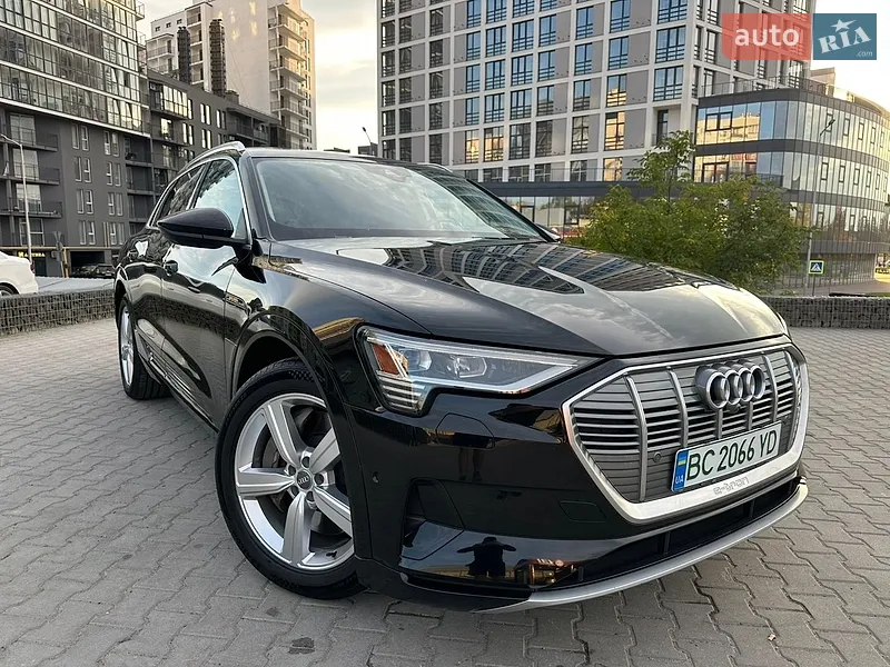 Audi e-tron