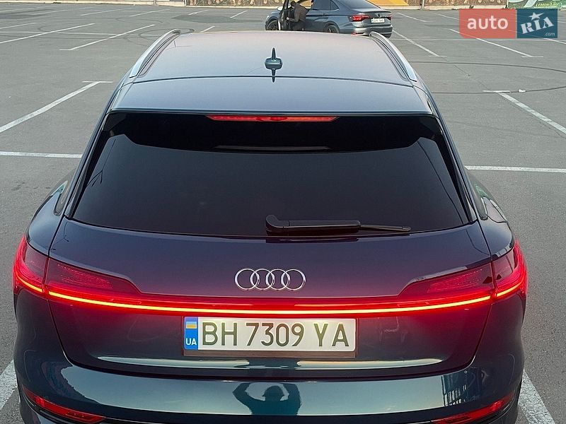 Внедорожник / Кроссовер Audi e-tron 2019 в Одессе