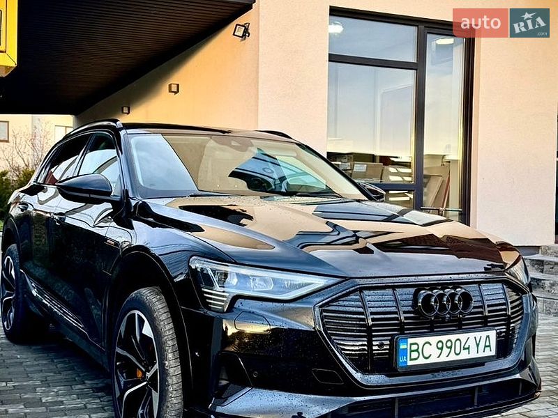 Позашляховик / Кросовер Audi e-tron 2019 в Львові фото Позашляховик / Кросовер Audi e-tron 2019 в Львові